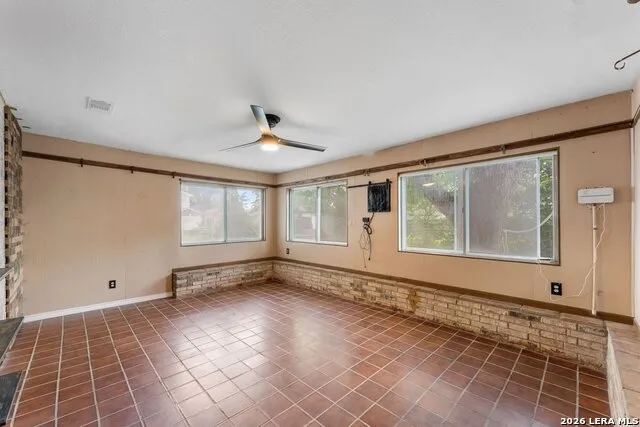 3614 Versailles Dr San Antonio, TX 78219