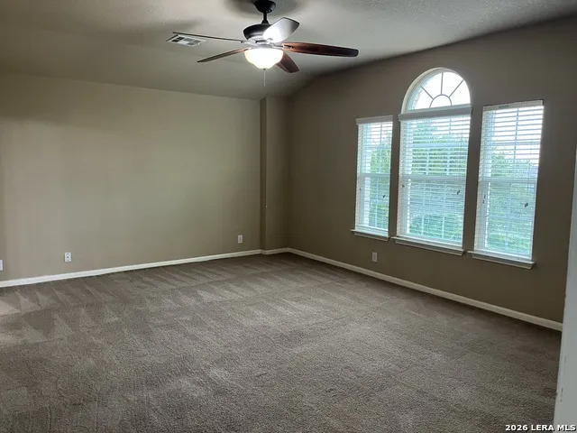 212 OAK CREEK WAY New Braunfels, TX 78130