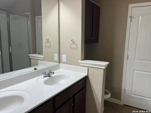 212 OAK CREEK WAY New Braunfels, TX 78130