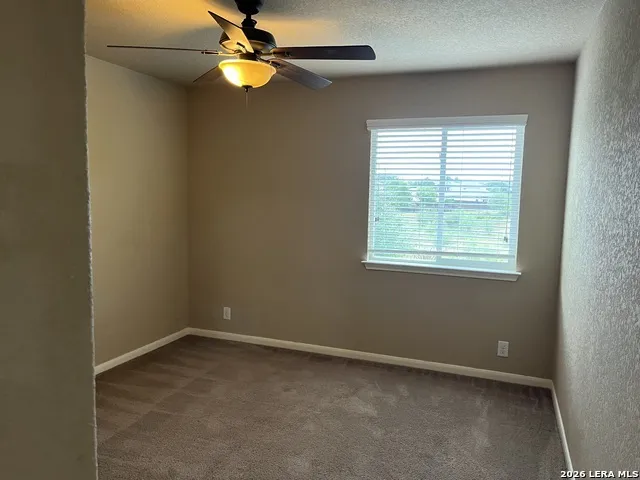 212 OAK CREEK WAY New Braunfels, TX 78130