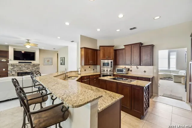29607 Midnight Sun Fair Oaks Ranch, TX 78015