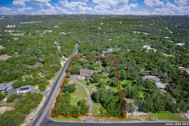 2611 Barton Hill Dr Bulverde, TX 78163