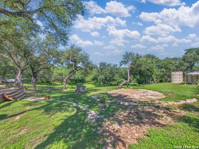 2611 Barton Hill Dr Bulverde, TX 78163