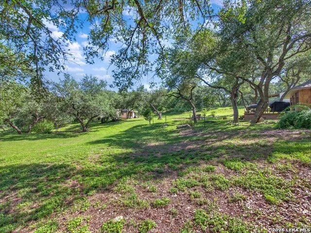 2611 Barton Hill Dr Bulverde, TX 78163