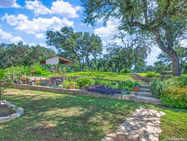 2611 Barton Hill Dr Bulverde, TX 78163