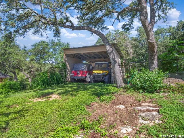 2611 Barton Hill Dr Bulverde, TX 78163