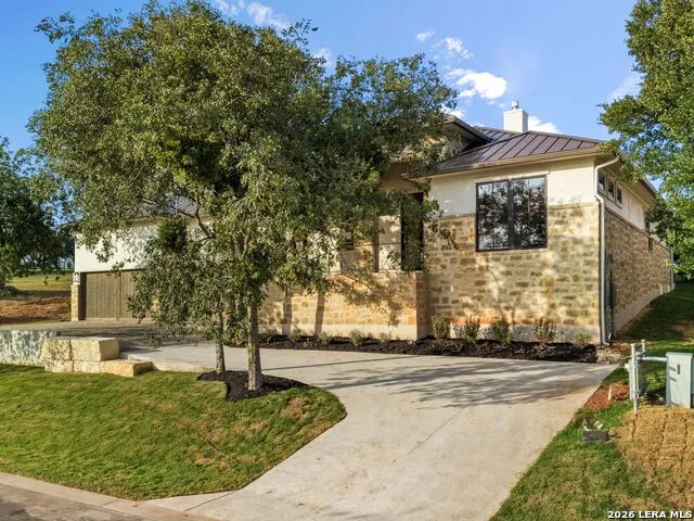 1317 Cats Eye Horseshoe Bay, TX 78657