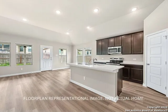2856 Cavern Grove Seguin, TX 78155