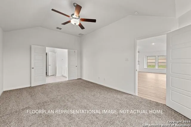 2856 Cavern Grove Seguin, TX 78155