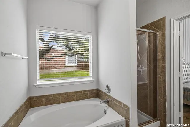 8214 Sabinoso Dr Helotes, TX 78023