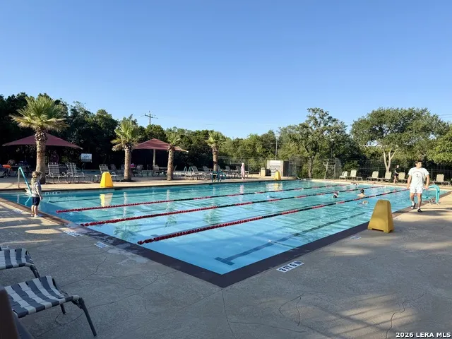 8214 Sabinoso Dr Helotes, TX 78023