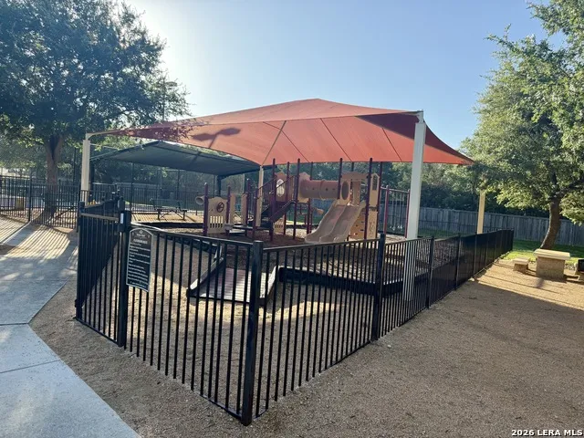 8214 Sabinoso Dr Helotes, TX 78023