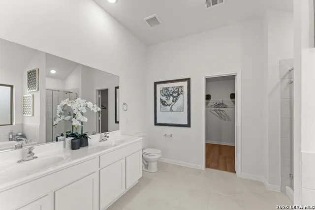 1013 River Wood Seguin, TX 78155