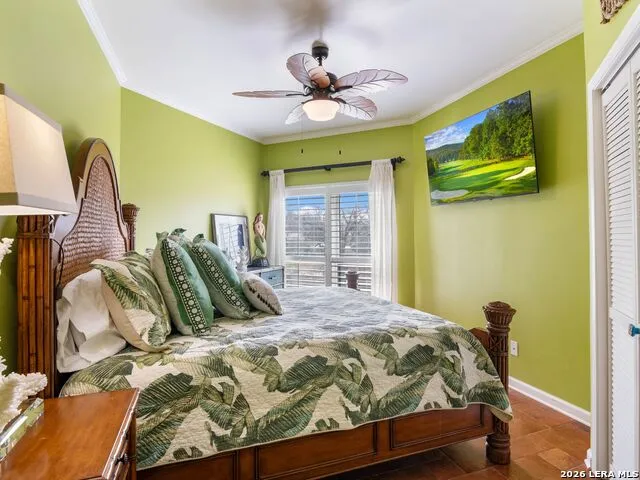 401 W LINCOLN ST #A208 New Braunfels, TX 78130