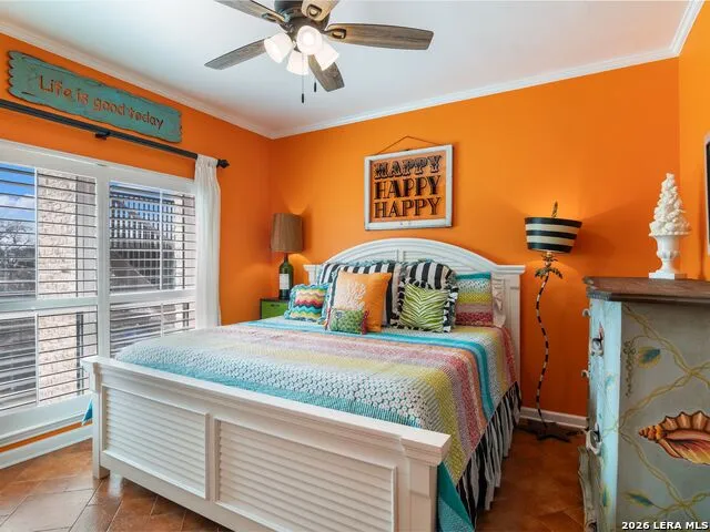 401 W LINCOLN ST #A208 New Braunfels, TX 78130