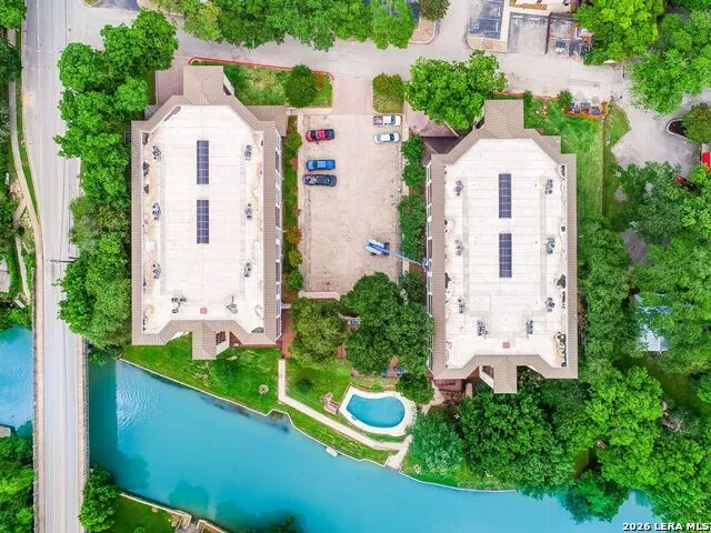 401 W LINCOLN ST #A208 New Braunfels, TX 78130