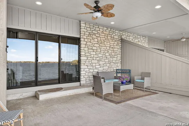 104 Island Dr ## J Horseshoe Bay, TX 78657