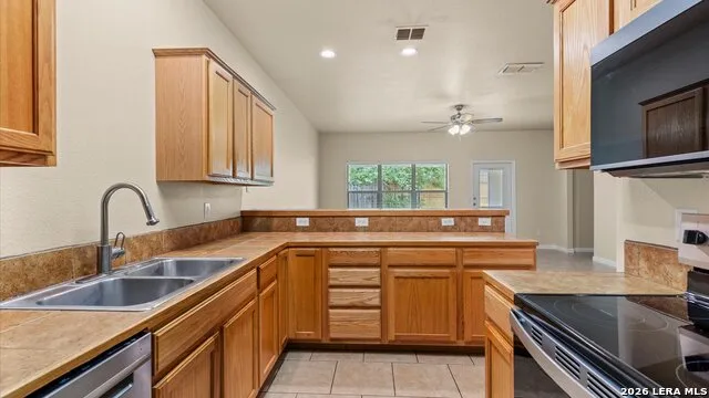 3021/3023 Douglas Fir New Braunfels, TX 78130