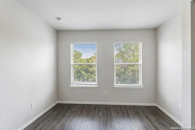 130 SENISA DR San Antonio, TX 78228