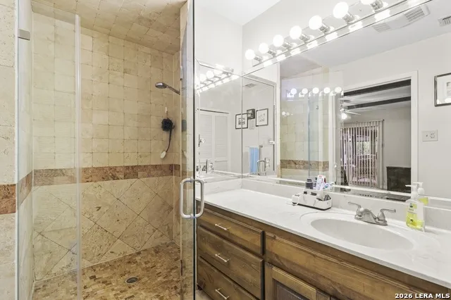 9477 WINDWOOD DR Boerne, TX 78006