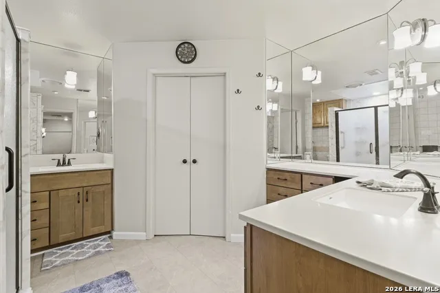 9477 WINDWOOD DR Boerne, TX 78006