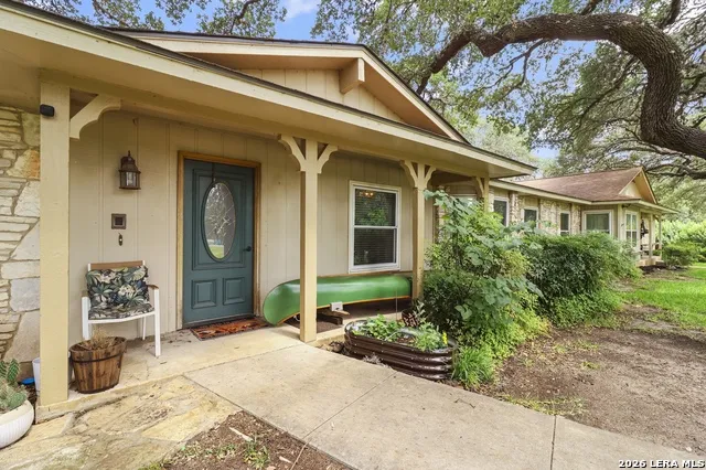 9477 WINDWOOD DR Boerne, TX 78006