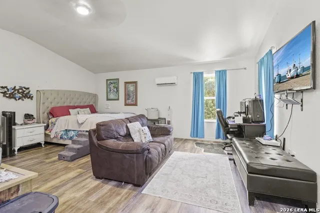 9477 WINDWOOD DR Boerne, TX 78006