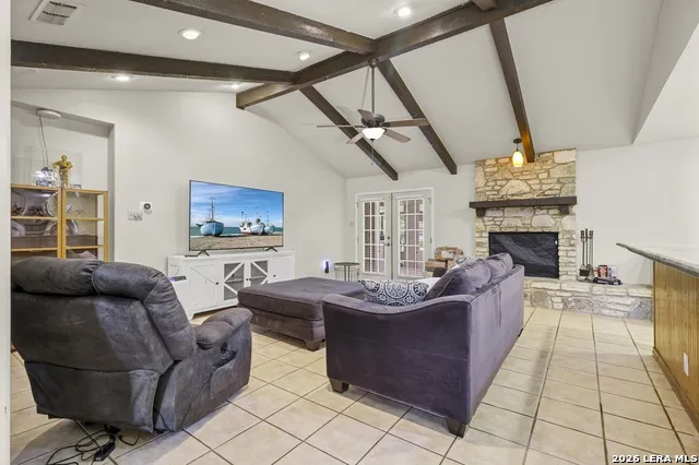 9477 WINDWOOD DR Boerne, TX 78006
