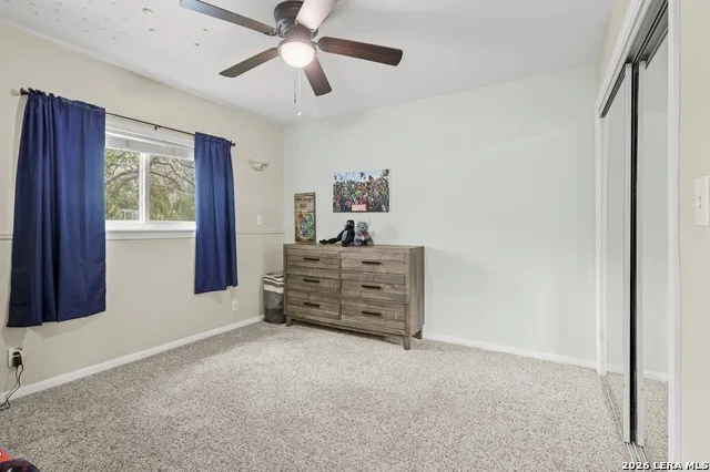9477 WINDWOOD DR Boerne, TX 78006