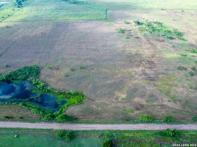 01 Berger Road Schulenburg, TX 78945