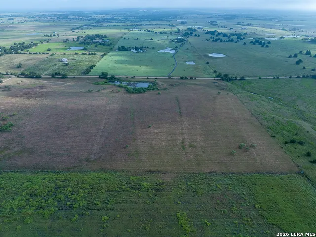 01 Berger Road Schulenburg, TX 78945