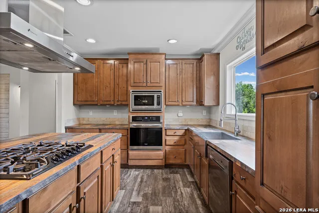 7870 Ranch Road 165 Blanco, TX 78606