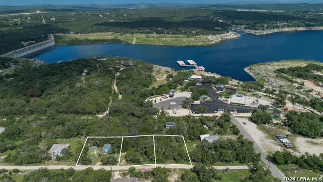 LOT 7,8,9 Lakeview AVE Mico, TX 78056