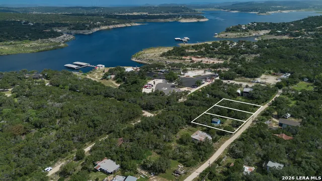 LOT 7,8,9 Lakeview AVE Mico, TX 78056