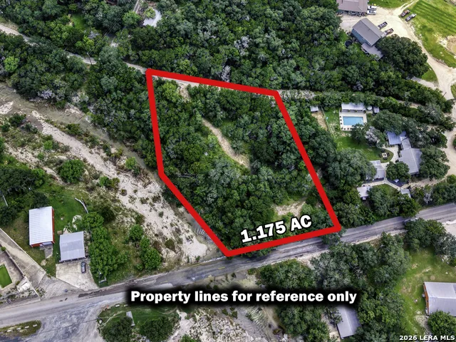 LOT B Cr 348 Concan, TX 78838
