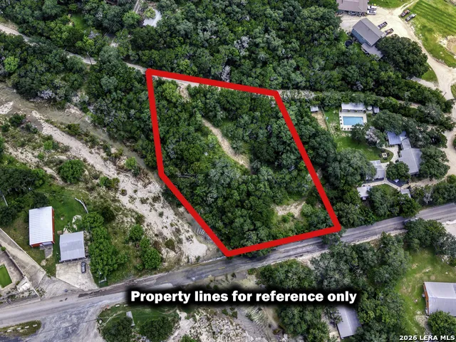 LOT B Cr 348 Concan, TX 78838