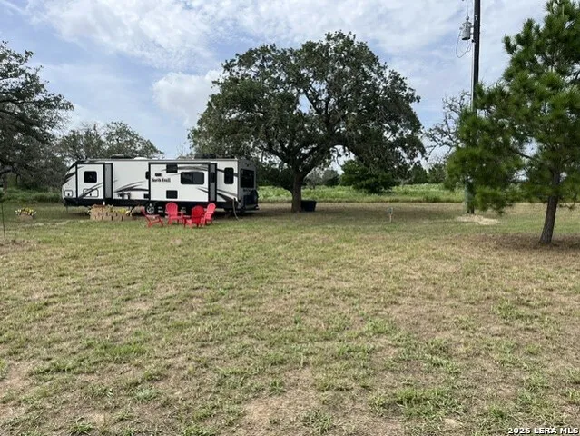 3084 CR 442 Stockdale, TX 78160