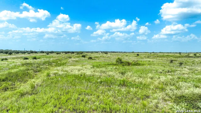5471 Teal Ln Columbus, TX 78934