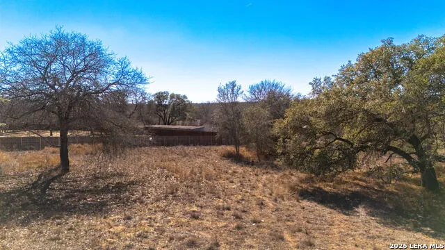 109 Calvary Dr Adkins, TX 78101