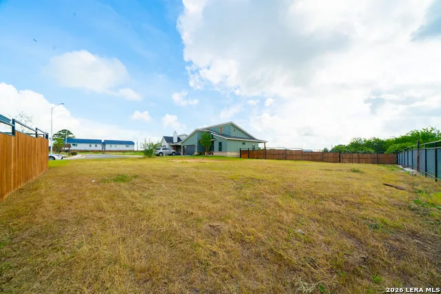 132 Woodbridge Court La Vernia, TX 78121