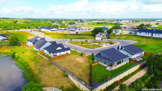 132 Woodbridge Court La Vernia, TX 78121