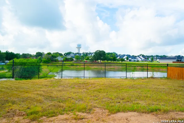 132 Woodbridge Court La Vernia, TX 78121