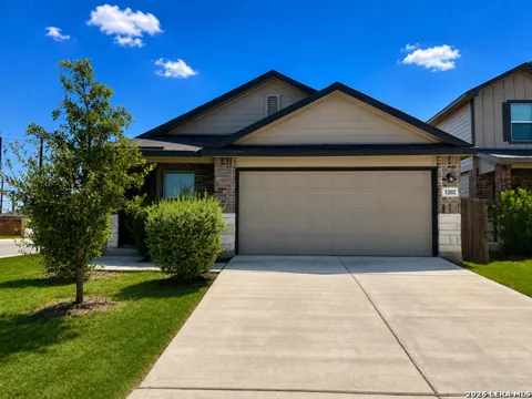 3202 Lamoka Lake