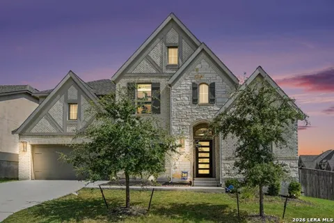 9003 Raven Pointe