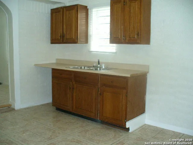 9031 PORT SHIRE DR San Antonio, TX 78242