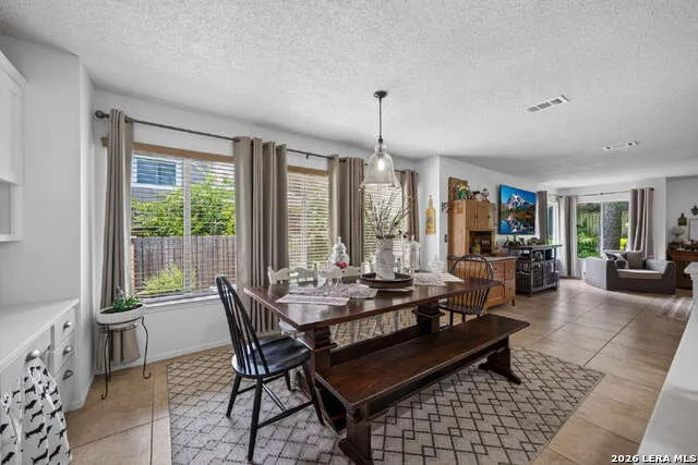 13611 Thessaly Universal City, TX 78148