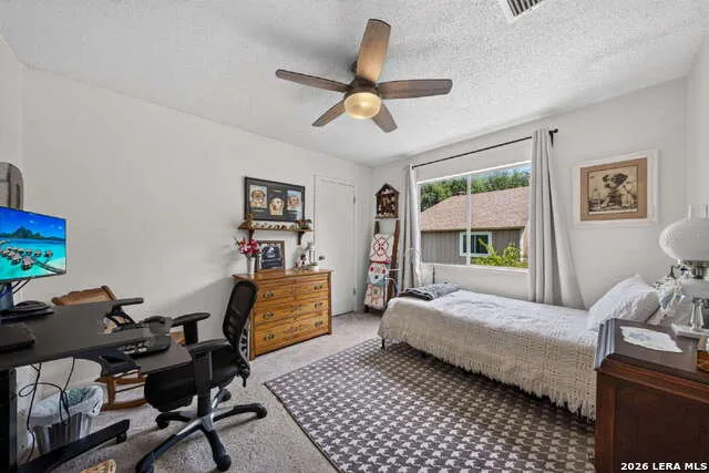 13611 Thessaly Universal City, TX 78148