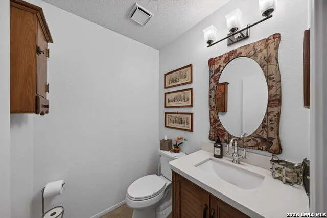 13611 Thessaly Universal City, TX 78148