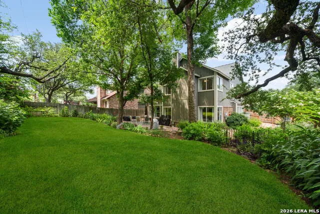 13611 Thessaly Universal City, TX 78148