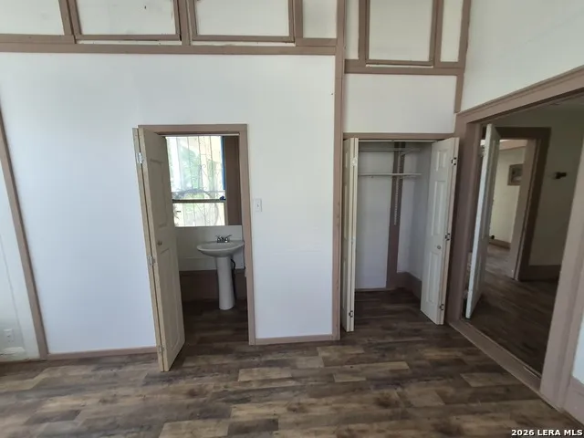 414 Sherman San Antonio, TX 78202